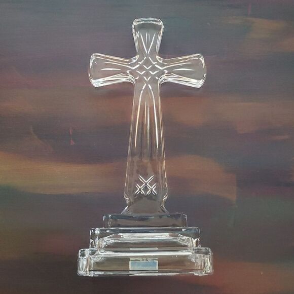 NWOT Beautiful Mikasa 9" Lead Crystal Cross Figurine - Picture 8 of 8